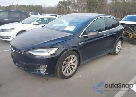 2016 Tesla Model X 75D/P100D/P90D z USA, uszkodzony, nr VIN 5YJXCBE46GFS00518